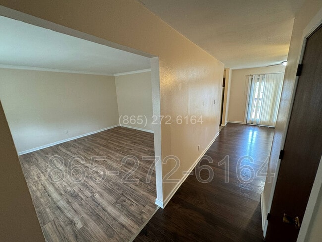 Photo - 6436 Tewksbury Dr NW