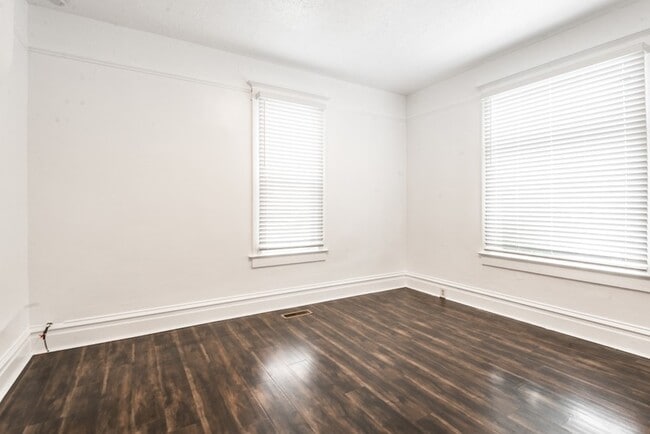 Photo - 78 Southgate Ave