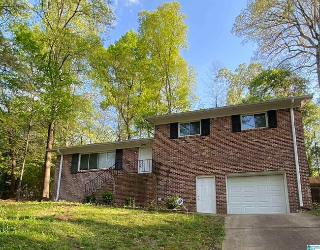 Building Photo - 1009 Springview St Rental
