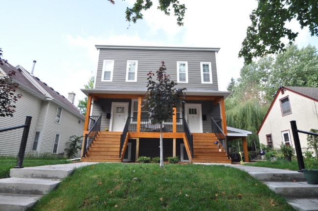 Photo - Newer Garden-Level 2Bed, 1Bath Apartment i... Unit 4