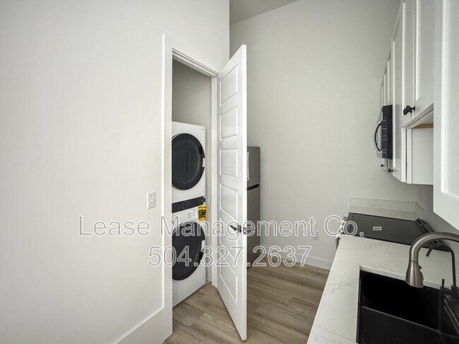 Photo - 4950 Dauphine St Condo Unit 1207 - 1 bed