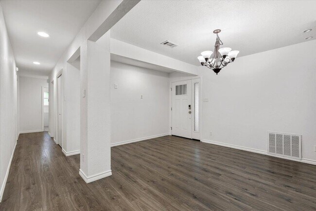 Photo - 12217 Forsythe Dr