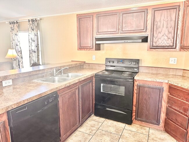 Photo - 17148 N Sunflower Ave Unit #5