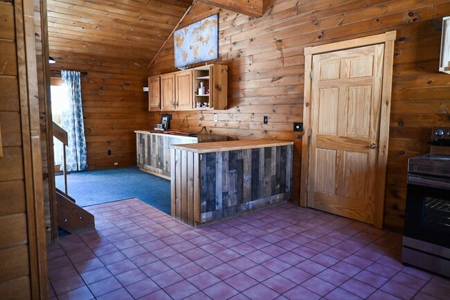 Photo - 267 Brigham Rd