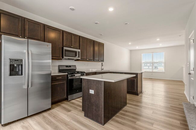 Photo - 25736 W Yorkshire Dr