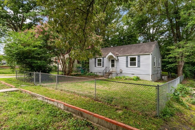 Photo - 1710 Westhill Rd