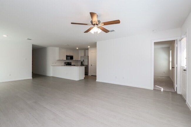 Photo - 16002 Tallis Dr
