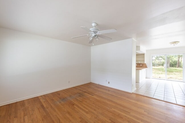 Photo - 9720 Brooks Ln