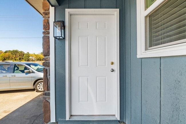 Photo - Fayetteville Flats