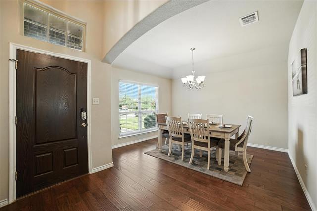 Photo - 1402 Palasades Ct