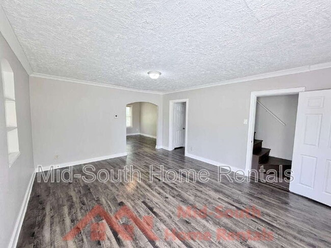 Photo - 616 E Frank Ave