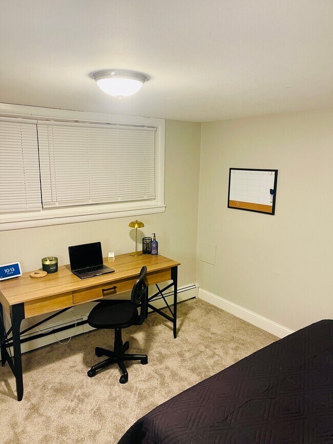 Photo - 1115 Delmar Ct NW Unit 2
