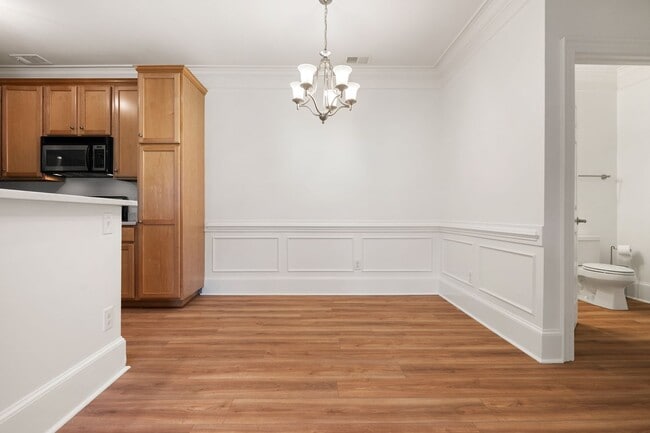 Photo - **RENT INCENTIVE!!** Freshly Updated 2BR/2BA Condo - Minutes to North Hills Unit 108