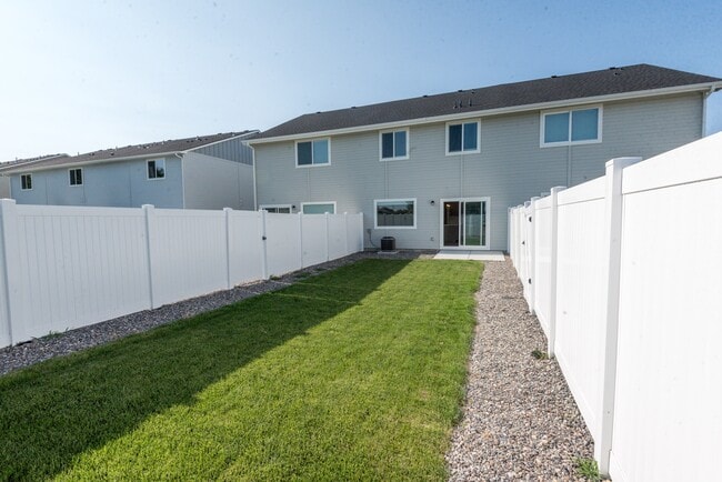 Photo - 206 SW 3rd St