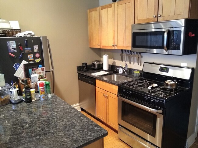 Photo - 3326 N Bell Ave Unit 1