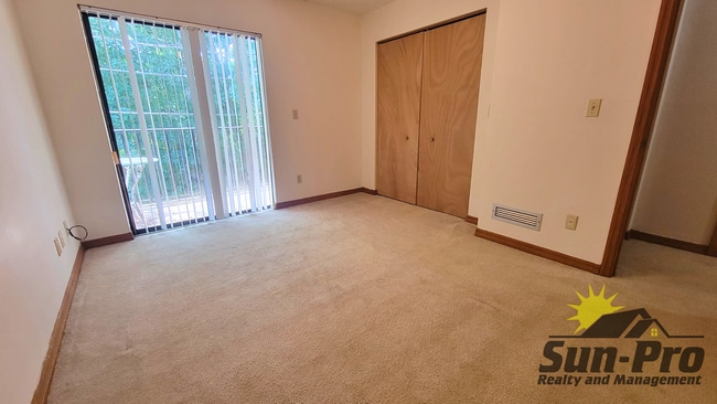 Photo - 1668 Spring Garden Ct Unit 1668