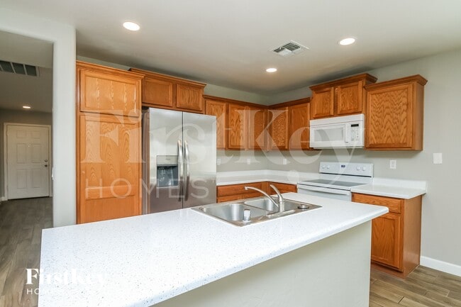 Photo - 11623 W Fooks Dr