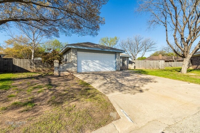 Photo - 2957 Oak Ridge Ct