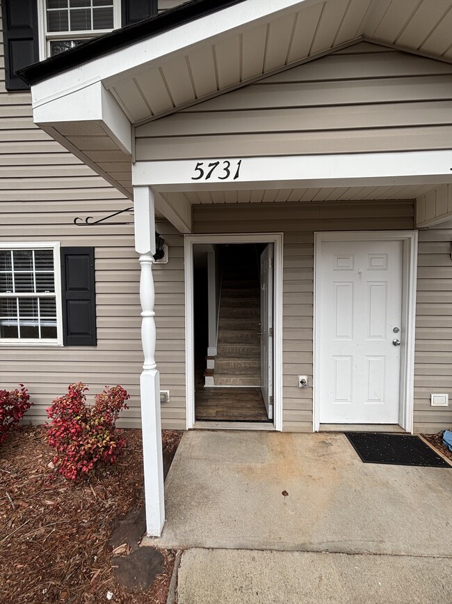 Photo - 5731 SW Acres Dr Unidad 5731 SW Acres Drive