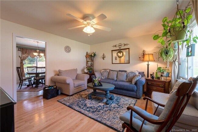 Photo - 36 Whittle St Unidad Bed 2