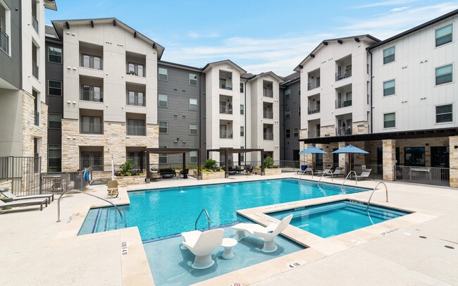 ArborView Circle C Ranch 62+ Active Adult - ArborView Circle C Ranch 62+ Active Adult Apartments