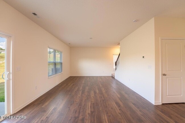 Photo - 322 Heritage Crossing Dr