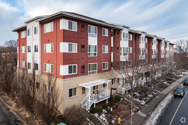 Sienna Green Apartments - Sienna Green Apartments