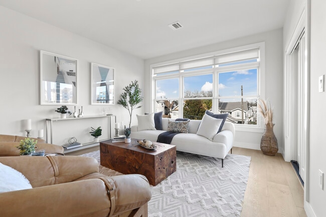 Interior Photo - Ocean Gate Rental