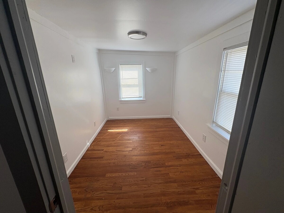 Photo - 56-58-58 4th St Unit 56B
