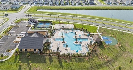 890 Timberland Dr