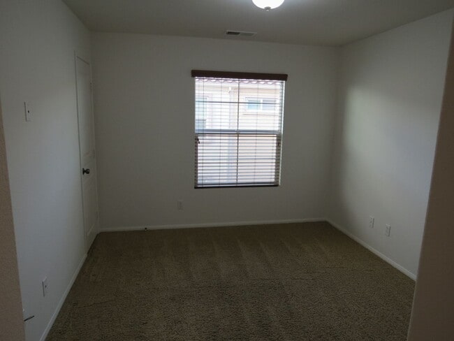 Photo - Rancho Coronado / Discovery Hills San Marcos Townhome- CSUSM Close
