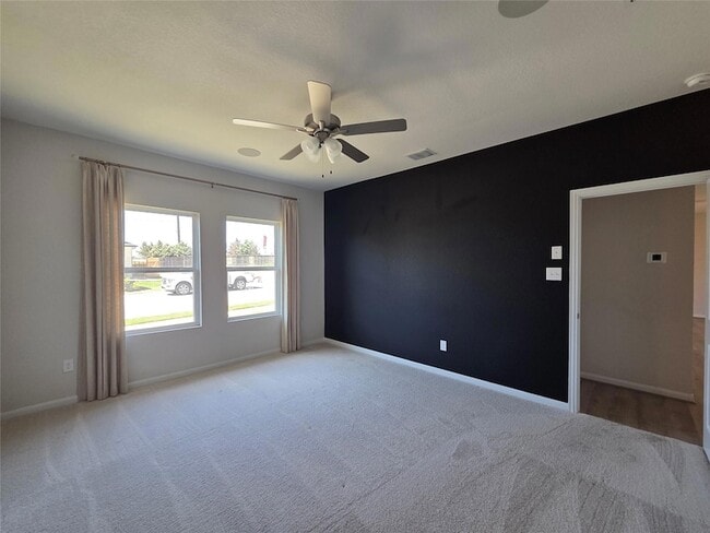 Photo - 8902 Grand Western