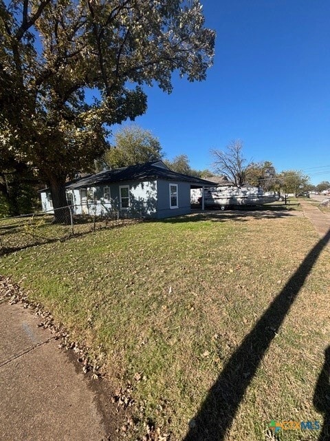 Building Photo - 1103 Jacqueline St Unit A