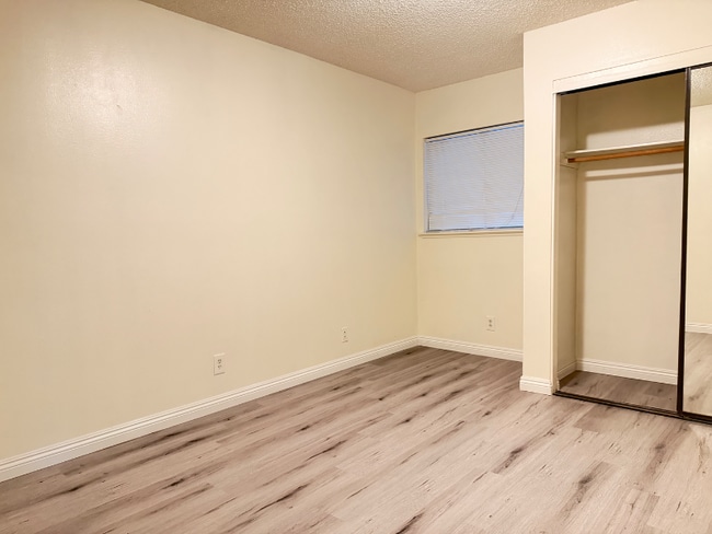 Photo - 6802 Bonillo Dr