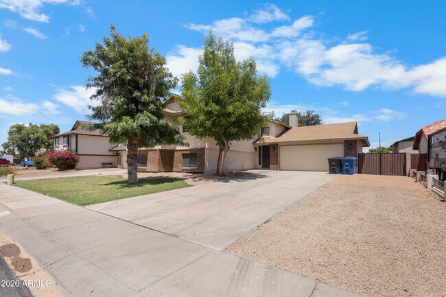 Building Photo - 1143 N Ironwood Ct