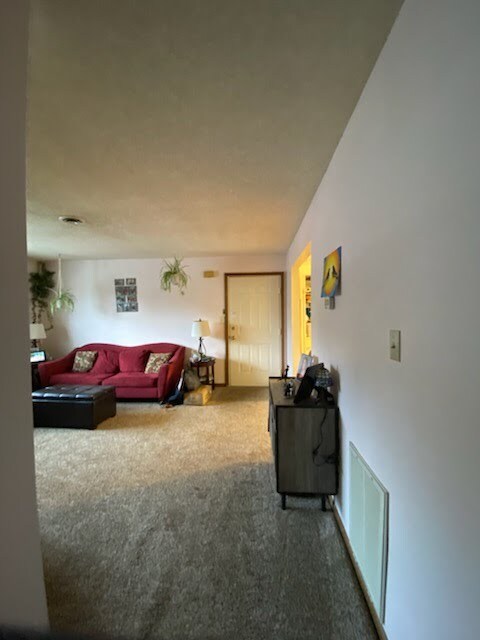 Photo - 25A Pine Ln Unidad #3 Rental