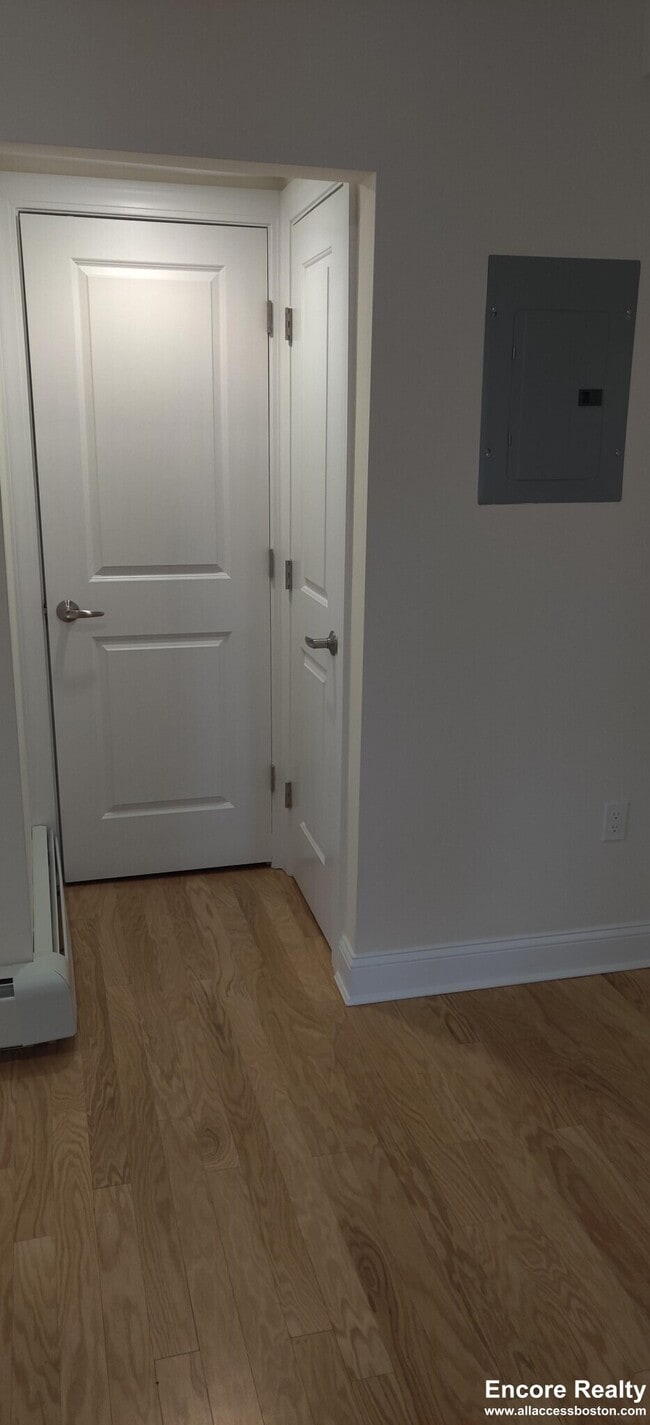 Photo - 37 Auburn St