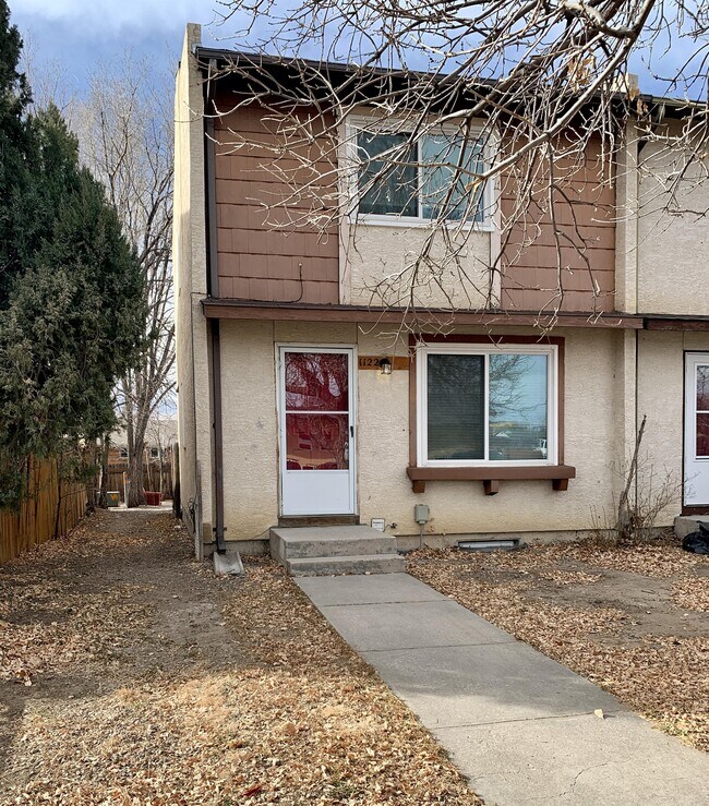 Photo - 1122 Delaware Dr