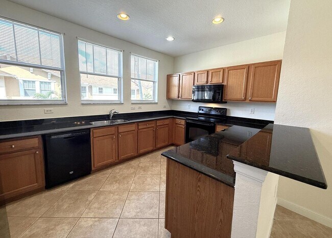 Photo - 960 Millbrae Ct