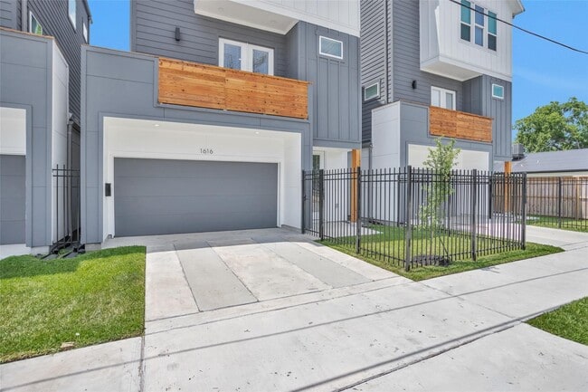 Photo - 1616 Euel St