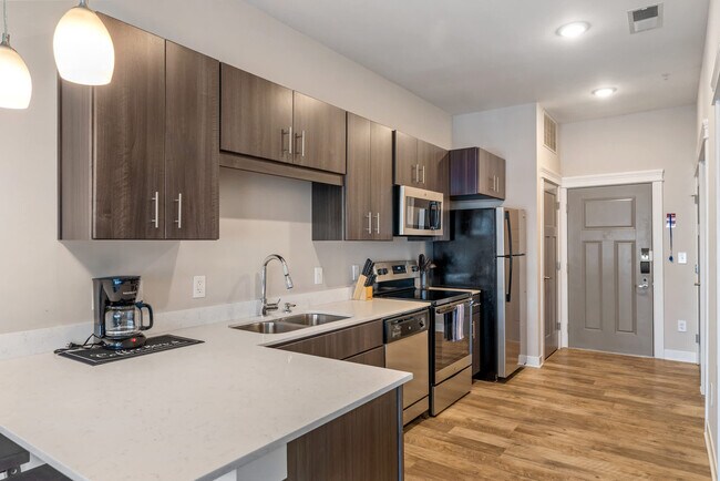 Photo - 530 Massachusetts Ave Unidad ID1074011P