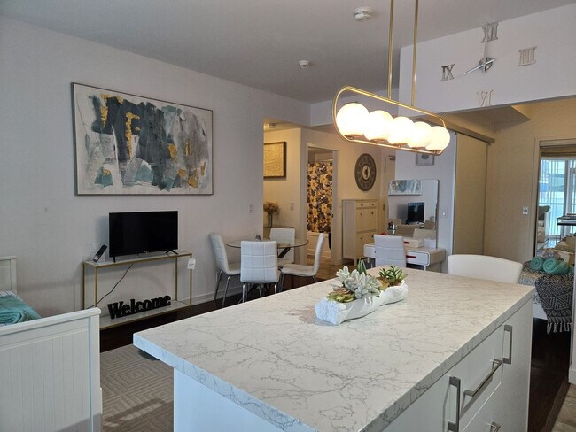 Photo - 14 York St Unit FL5-ID1347730P