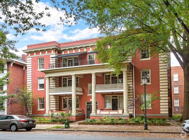 Building Photo - 2806 Monument Ave Unit 1 Rental