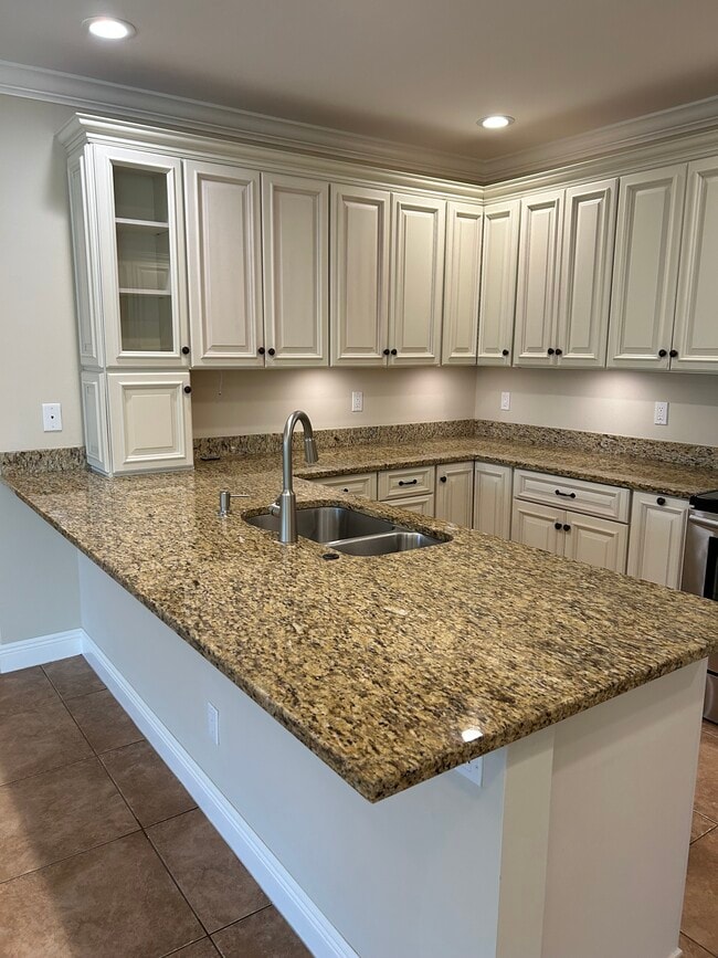 Photo - 4412 Vanda Dr