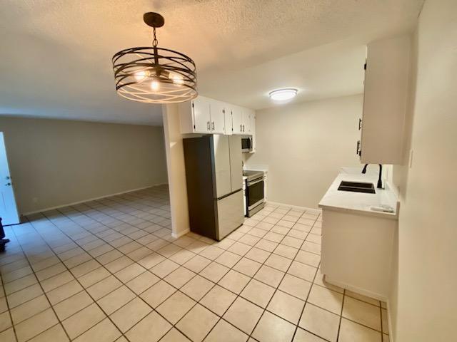 Photo - Creekside Village Apartments