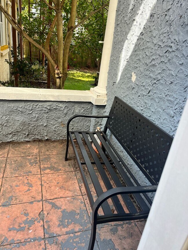 Cozy One Bedroom, One Bath Condo in Ghent Unidad 2B Norfolk, VA