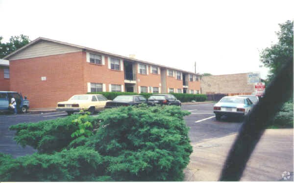 Photo - Penny Lane Apartments