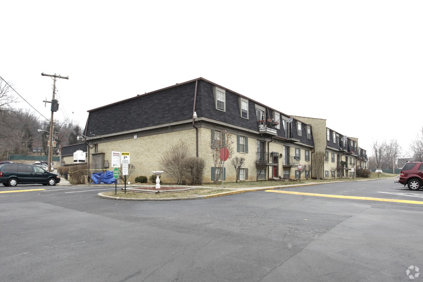 Southview Apartments - Southview Apartments
