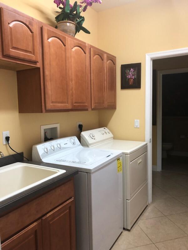 Photo - 6425 Royal Palm Beach Blvd