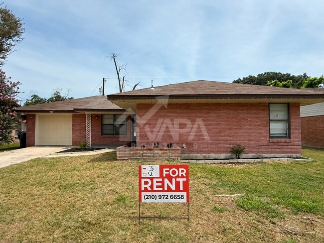 Building Photo - 4907 Stoneleigh Dr